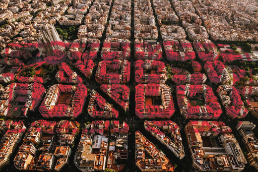 TOTMOTO: Una Historia de Pasión por el Motociclismo en Barcelona