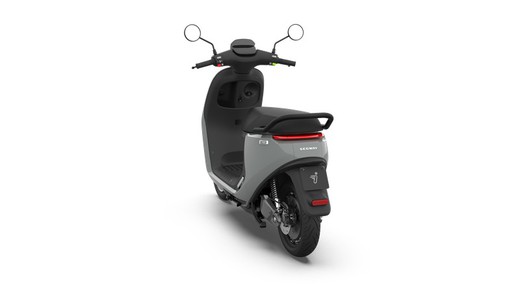 Ciclomotor E110S — Segway L1 Totmoto marca eléctrico Barcelona en