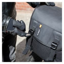 1 Alforja Kriega Saddlebags solo 14 Lt.