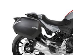 Soportes laterales shad 3p bmw f900 x/xr '20