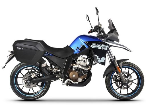 Fijación lateral shad um adventure 125 2017>