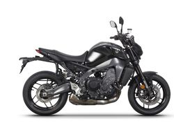 Soportes laterales shad yamaha mt09 '21>