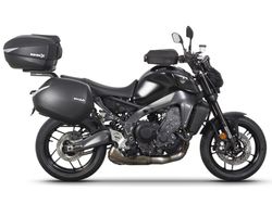 Soportes laterales shad yamaha mt09 '21>