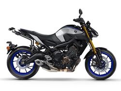 Fijación lateral 3p shad yamaha tracer 900 18>