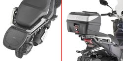 Adaptador baúl Sym ADX 125cc 24>