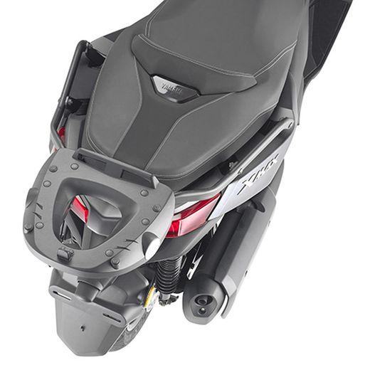 Adaptador  parrilla para baúl Y. X-Max 125/300 23>