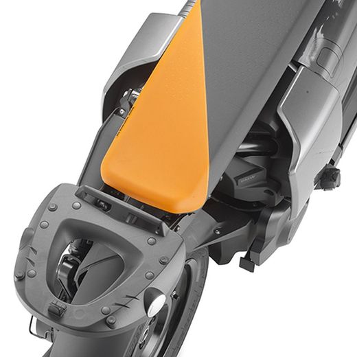 Adaptador baúl BMW CE 04 (22 > 23)