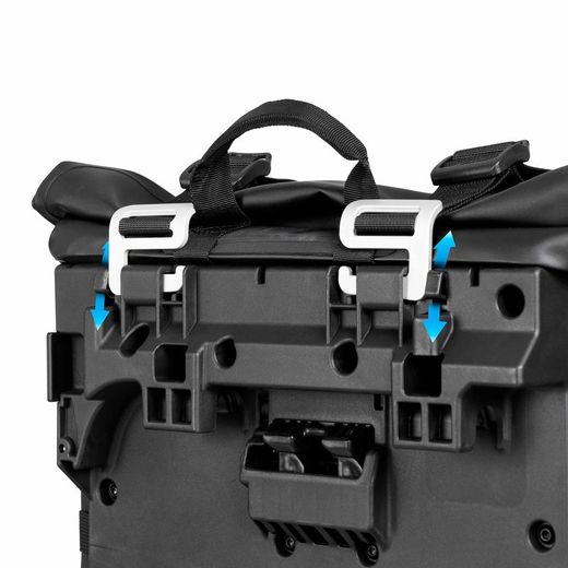 Alforjas impermeables Shad  TERRA TR30
