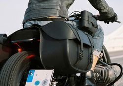 Alforjas cafè racer, 28 l.en cuero de búfalo Kappa MLW01