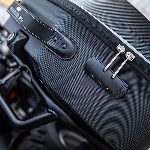 Alforjas laterales MONOKEY« semirr??gidas, 25 l. Givi wl900 weightless (juego)
