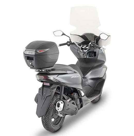 BaÃºl Givi C30N/NT 30 L. (negro) con catadiÃ³ptricos rojo. MONOLOCKÂ®