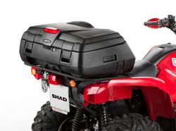 Maleta de quad con capacidad para dos cascos integrales. 80 ltr.