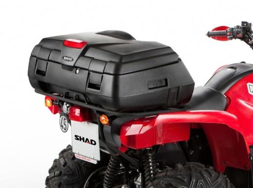 Maleta de quad con capacidad para dos cascos integrales. 80 ltr.