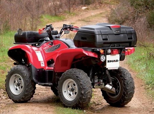 Maleta de quad con capacidad para dos cascos integrales. 80 ltr.