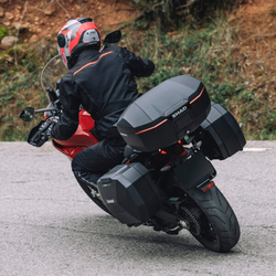 Baúl Trasero SHAD SH51 Carbono