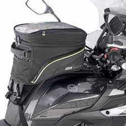 Bolsa de deposito extensible con base especafica para moto Trail, 25 L.