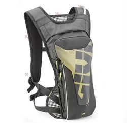 Mochila con bolsa de hidrataci??n integrada, capacidad 3 l. Givi GRT719