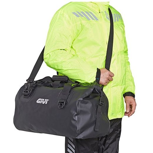 Bolsa sill??n givi ea115bk  impermeable 40 ltrs.