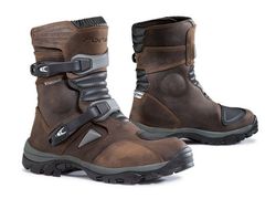 Botas forma adventure low