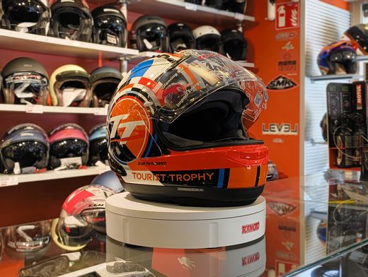 Casco Arai RX-7V EVO 2025 IoM TT Edición Limitada