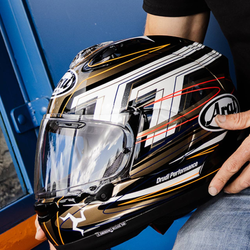 Casco Arai RX-7V EVO Isle of Man TT 2026 Limited Edition
