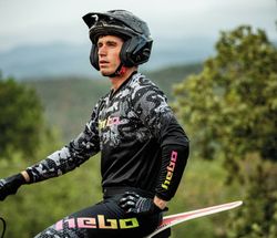 Casco Hebo Zone PRO CAMU Fiberglass ECE 22.06
