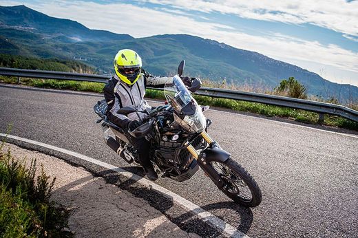 Chaqueta Moore OKAMI PRO Gris Y Negro