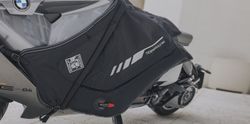 Cubre piernas Termoscud PRO para BMW CE 04 2023>