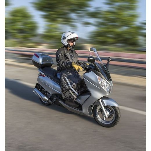 Cubrepiernas Moto Impermeable Garibaldi UniversaL