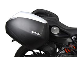 Fijaciones laterales shad 3p bmw f800 r/s 14