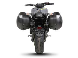 Fijaciones laterales shad 3p yamaha mt 09 2017>