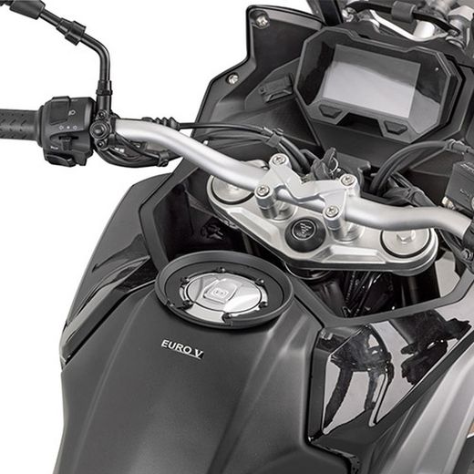 Anclaje tanklock givi bf56 voge valico/brivido/trofeo 21>