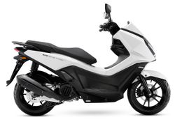 Kymco Sky Town 125 E5+