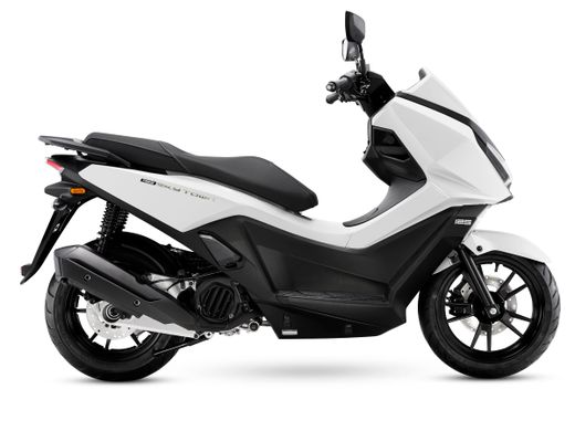 Kymco Sky Town 125 E5+