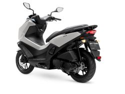 Kymco Sky Town 125 E5+