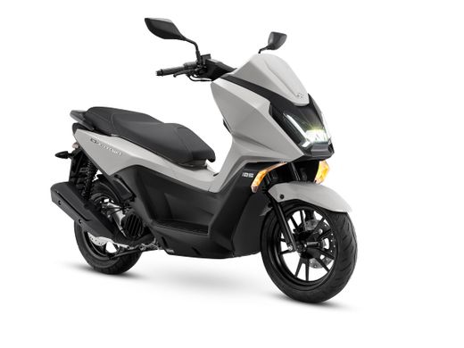 Kymco Sky Town 125 E5+