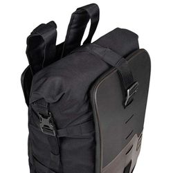 Mochila transformable en bolsa sill??n, 18 l. Serie corium givi crm101