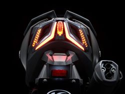 Kymco AK550 Premium E5