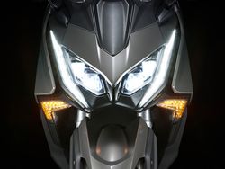 Kymco AK550 Premium E5