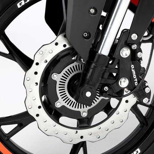 QJ Motor SRK 125 S E5+