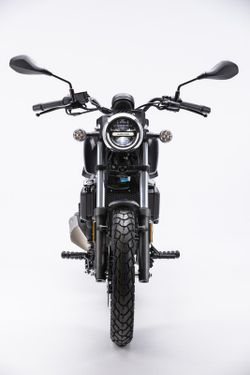 QJ Motor SRV 125 E5