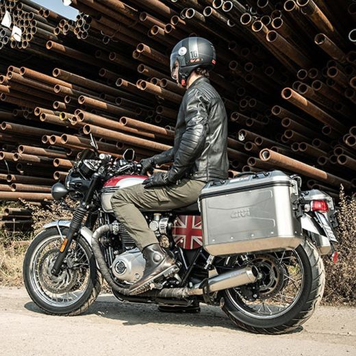 Juego de Maletas Laterales GIVI Trekker Dolomiti 36L