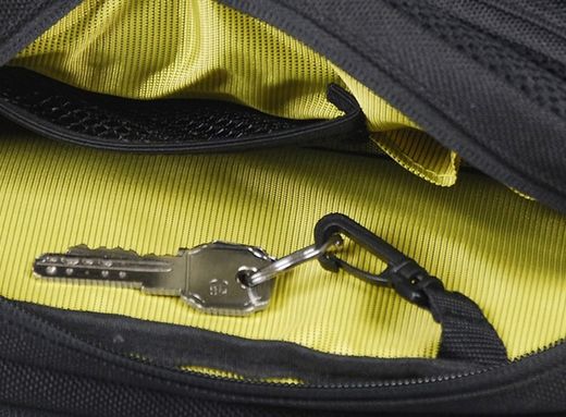 Bolsa cinturon "canguro" shad x0sl03