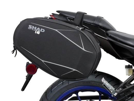 Fijación para alforja shad yamaha mt-07 18>20