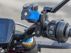 Soporte de telefono QUAD LOCK para bomba de freno / embrague