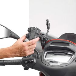 Soporte smartphone givi s921  entre 52 y 85mm.