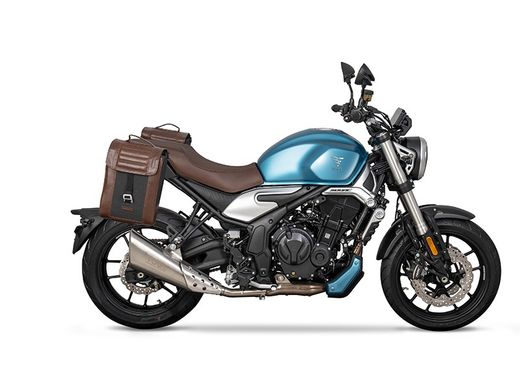 Fijación bolsas laterales VOGE 500 AC '22