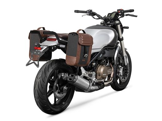 QJMOTOR SRV 550 '22> Fijación  bolsas laterales