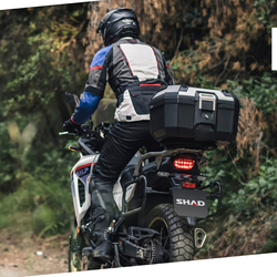 Baúl Trasero SHAD TERRA TR46 Aluminio