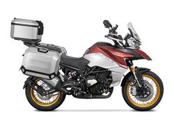 QJMOTOR SRT 800 22> Fijaciones maleta superior